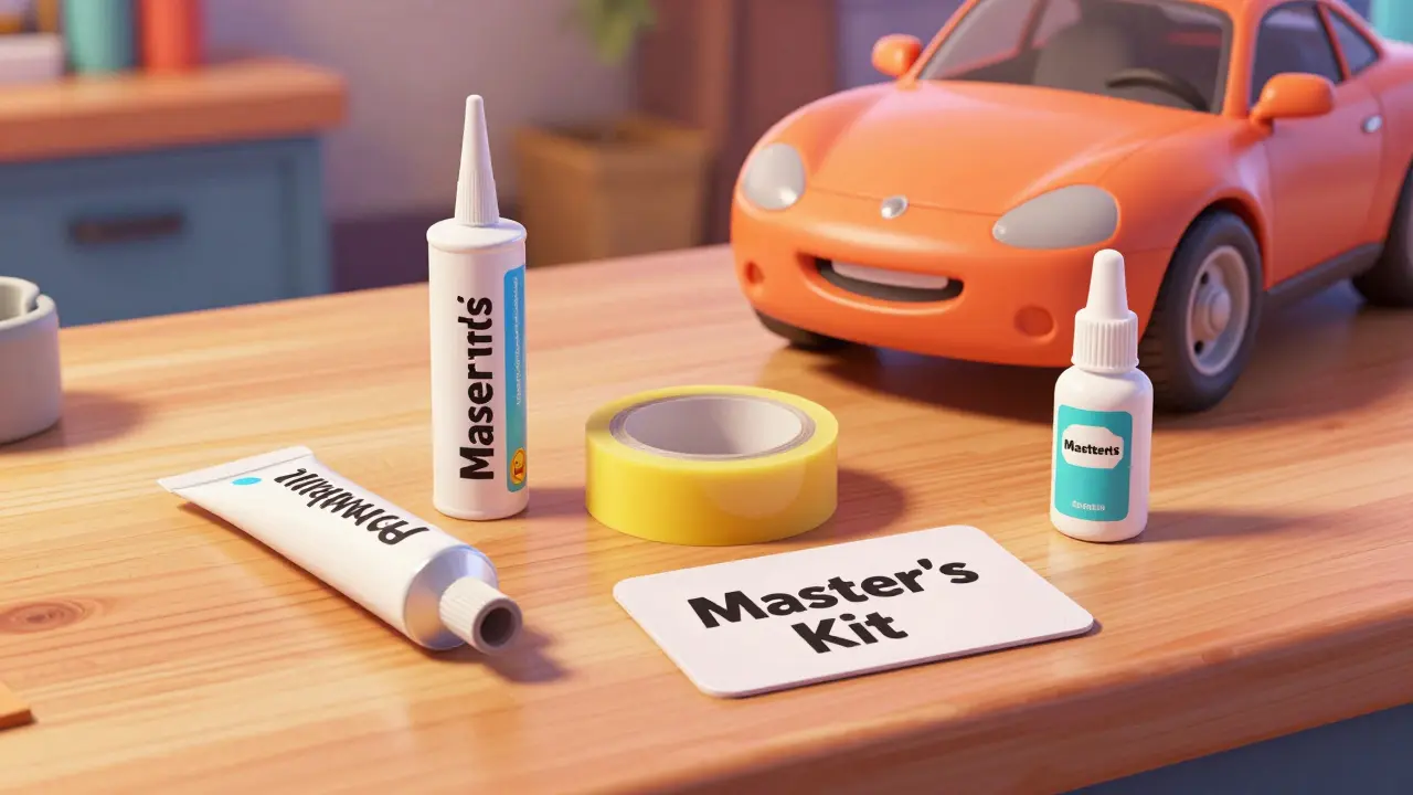 Набор инструментов для авторемонта на верстаке на фоне починенной машины